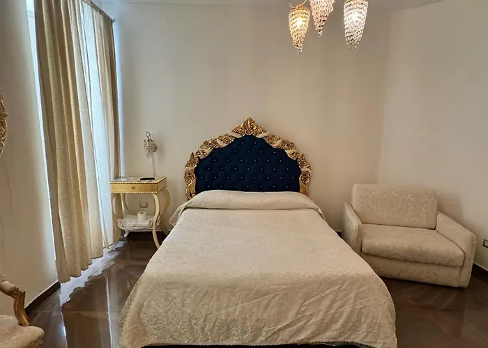 Maria Francesca לינה וארוחת בוקר 4*